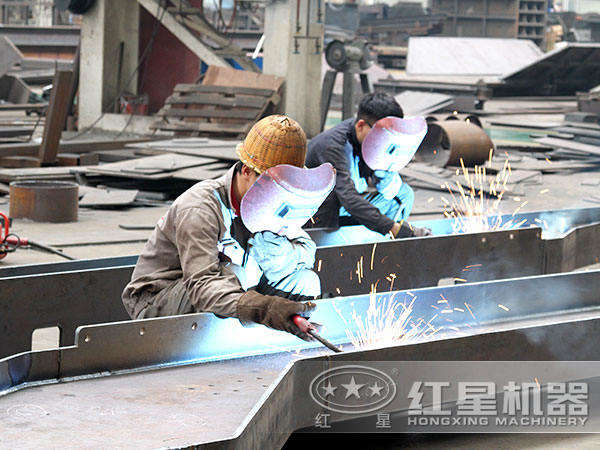 螢石錘式破碎機匠心做工、質量過硬