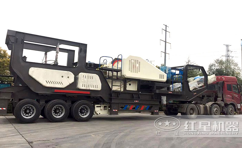 小型車(chē)載式鵝卵石破碎機(jī)，輪胎顎破機(jī)