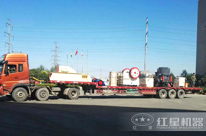 50萬方卵石制砂生產(chǎn)線設備發(fā)貨 50萬方卵石制砂生產(chǎn)線設備發(fā)貨