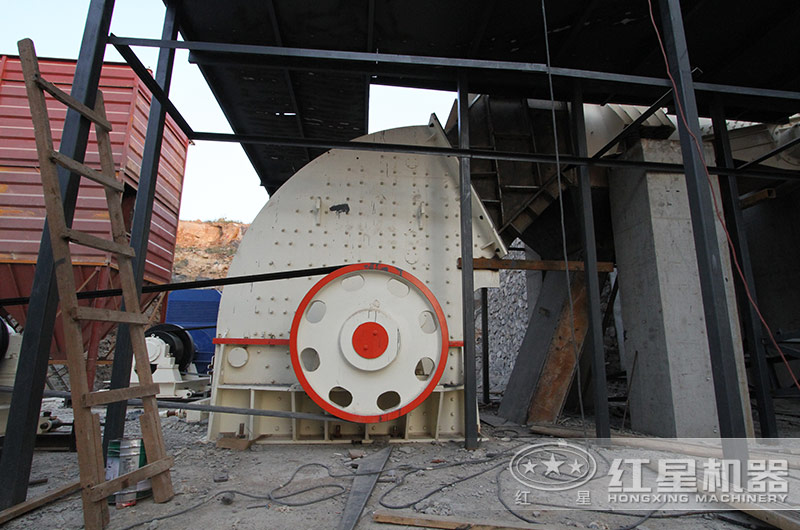 石灰石破碎加工現場 石灰石破碎加工現場