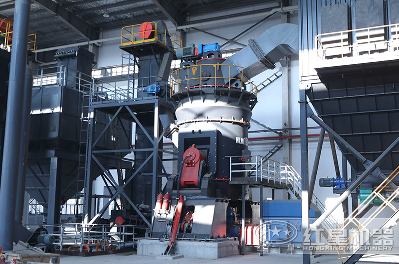 立磨制粉現(xiàn)場 立磨制粉現(xiàn)場