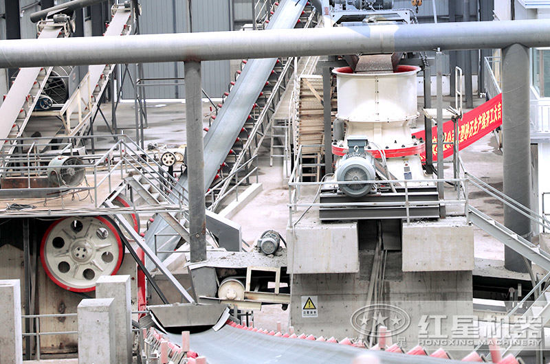 鄂破+圓錐破生產(chǎn)線(xiàn)現(xiàn)場(chǎng) 鄂破+圓錐破生產(chǎn)線(xiàn)現(xiàn)場(chǎng)